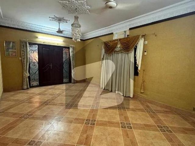 240 Square Yard Double Storey Bungalow For Sell Gulshan e Iqbal Block 13