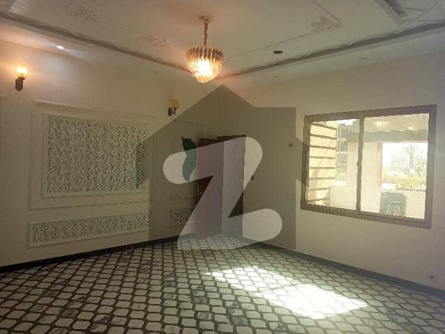 240 Square Yards House