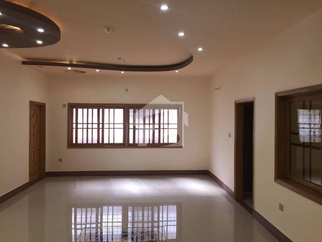 240 Sq. Yard G+2 House For Sale Gulshan E Iqbal Karachi Sindh