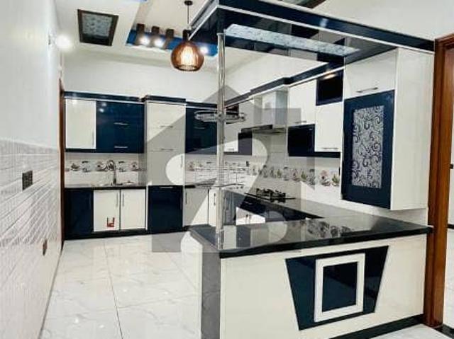 240 Sq. Yards Beautiful House Available for Sale in Saadi Town Block 4 Scheme 33 Karachi
