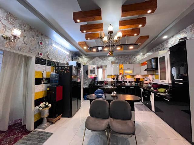 240 Sq Yards House For Sale