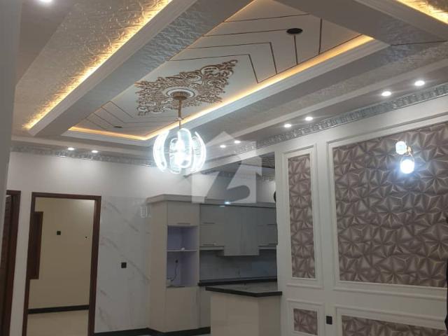 240 Sq. Yards Second Floor Portion With Roof Brand New West Open Ultra Luxury Modern In VIP Block 3 Gulshan KDA Market