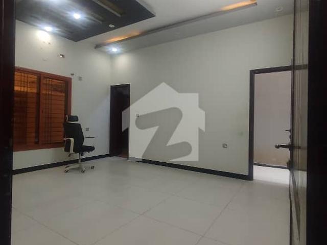 240 Sq. Yd. Fully Maintained Owner Built House for Sale