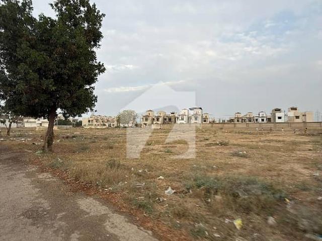 240 sq yd/ west open / 400 sq yd facing transfer plot vip location