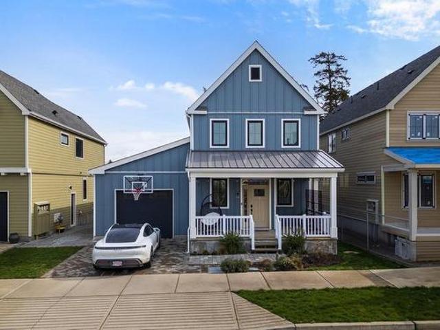 240 Parkside Street, Tsawwassen, BC, V4L 0A9 house for sale | Listing ID R3005 | Royal LePage