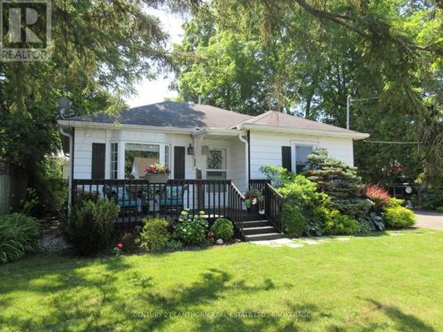 240 Thomas Street W, Greater Napanee, ON, K7R 2H9 house for sale | Listing ID X13514 | Royal LePage
