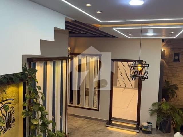 240 Yard Ground Plus Two Banglow For Sale Gulistan E Johar Block 13