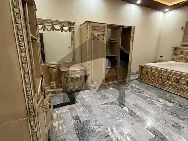 240 yards 6 bedroom house available for sale gulshan e iqbal block 10 a