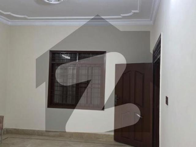 240 Yards Ground Plus 1 Park Facing House Leased 3 Bed DD Each Floor Fully Renovated Gulistan e Jauhar Block 2
