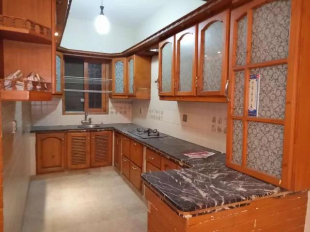 240 yards house 3 bed attach d. D 1st floor N.Nazimabad Block H. Karachi North Nazimabad ID 26078