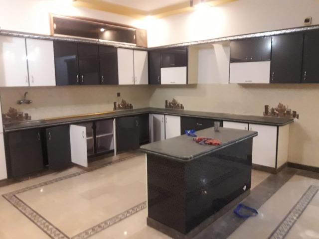 240 Yd² Upper portion for Rent