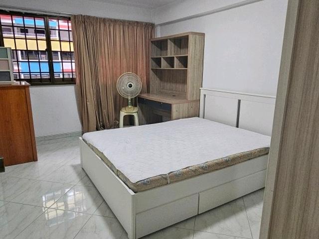 240 Yishun Ring Road HDB Apartment Room Rental, $1,000, 1 Bed 1 Bath 118 sqft $8.47 psf