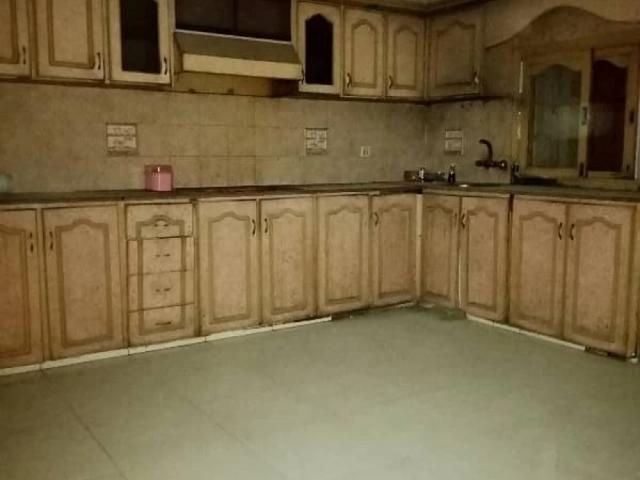 240sq G 1.7 Bed Dd West Open Tile Flooring Karachi Gulshan E Iqbal Block 10 ID 78567
