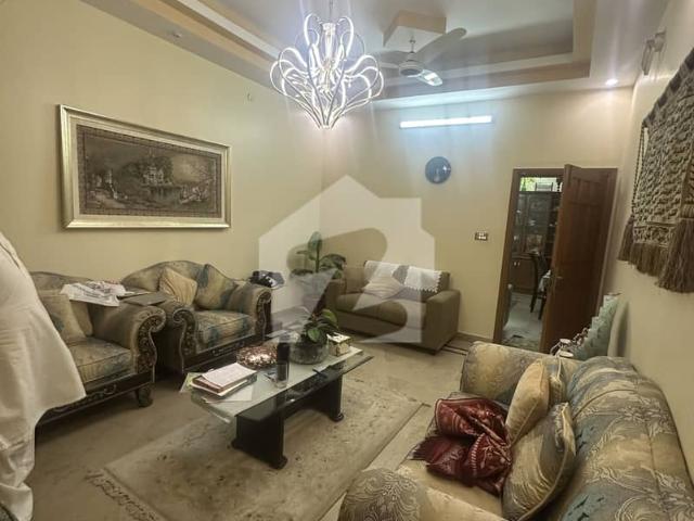 240sq House Available For Sale On Prime Location Of Block 15 100ft Wide Road