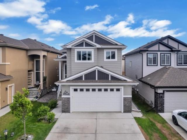 2419 15 Avenue, Edmonton, AB, T6T 2L3 house for sale | Listing ID E4493 | Royal LePage
