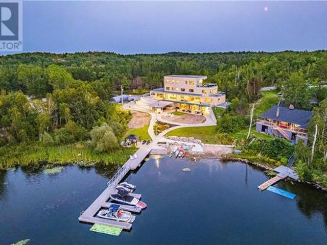 2410 South Bay, Sudbury, ON, P3E 6H7 house for sale | Listing ID 2120 | Royal LePage