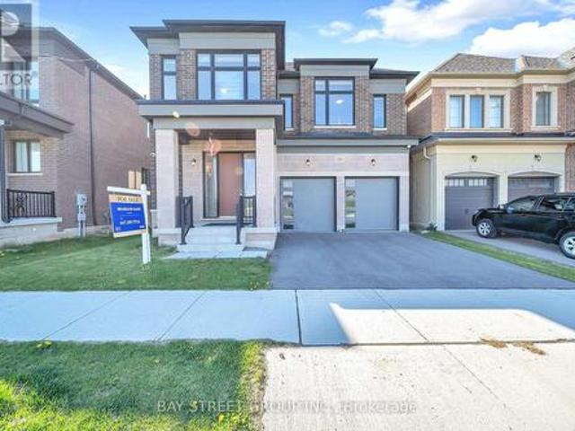 2411 Saw Whet Boulevard, Oakville, ON, L6M 5L5 house for sale | Listing ID W13536 | Royal LePage