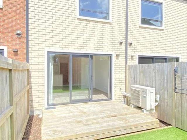 24/137 Hall Avenue, 10683, Manukau City