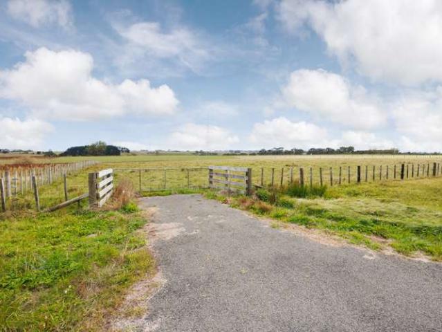 241 Hendersons Line, Kelvin Grove, Palmerston North City
