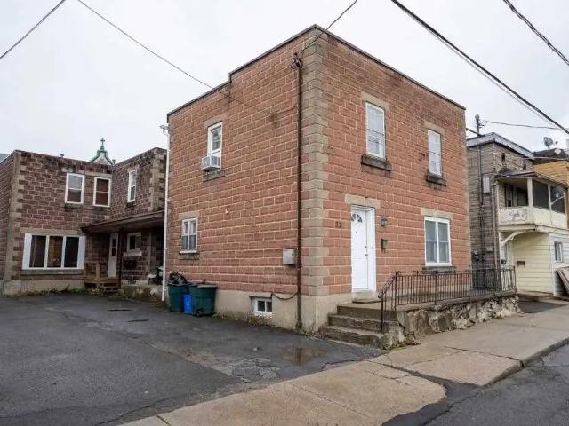 241 William Street, #6: 3 Bedroom Apartment Hawkesbury