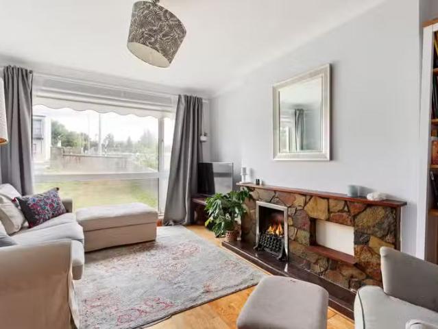 241C Pottery Road, Dun Laoghaire, Co. Dublin, A96H7R8 is for s.