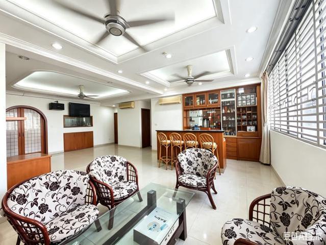 2428sqft 5BR Condo For Sale Near Lembah Subang MRT