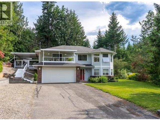 2421 Mount Tuam Crescent, Sorrento, BC, V0E 2W2 house for sale | Listing ID 10392 | Royal LePage