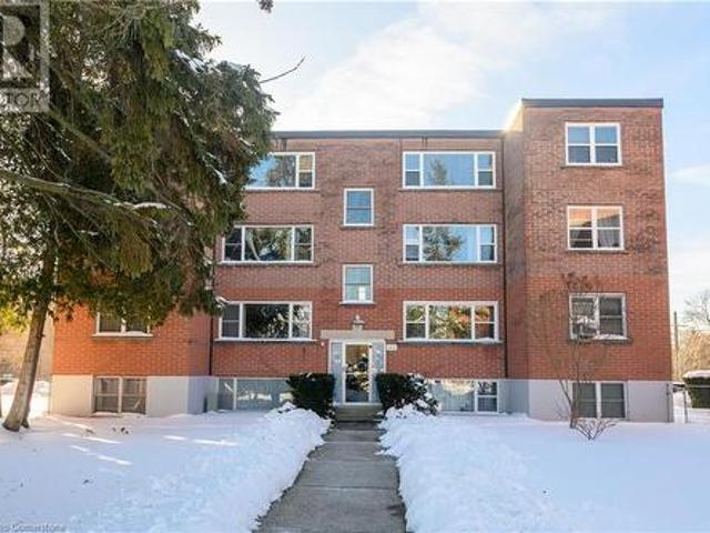 9 2422 New Street, Burlington, ON, L7R 1J6 condo for sale | Listing ID 40699 | Royal LePage