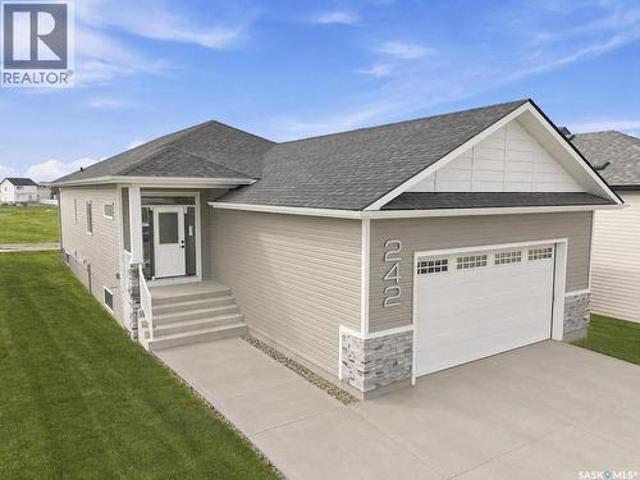 242 Doran Way, Saskatoon, SK, S7H 4N2 house for sale | Listing ID SK042431 | Royal LePage