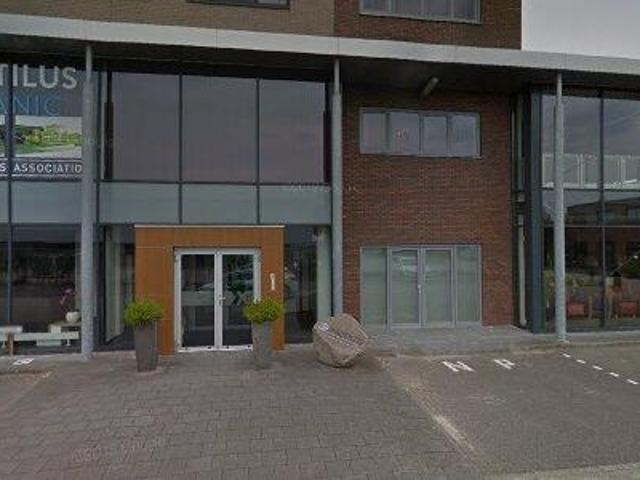 242 m2 office space for rent in Noordoostpolder