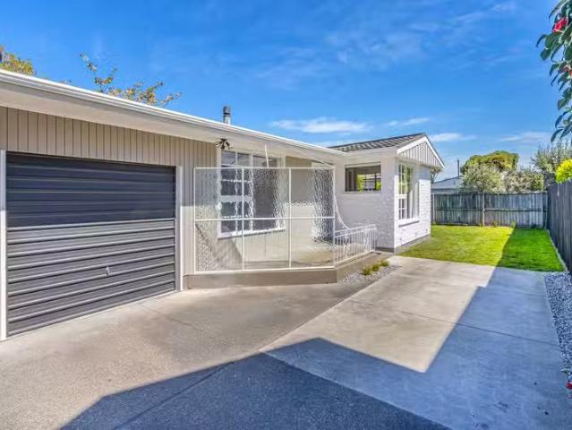 2/42 Prossers Rd, St Martins, NZ 8022 Unit for Sale