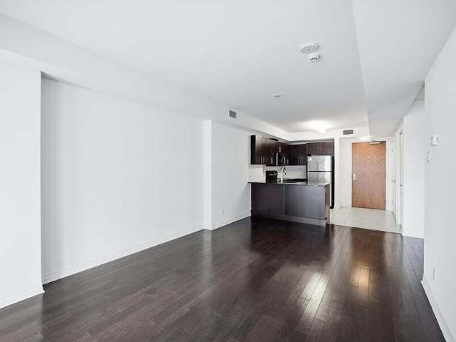 242 Rideau Street Unit 403