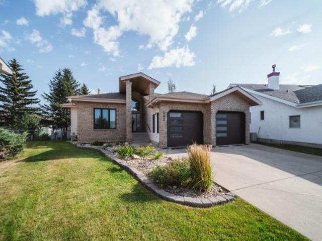 242 Running Creek Lane, Edmonton, AB, T6J 6V9 house for sale | Listing ID E4487 | Royal LePage