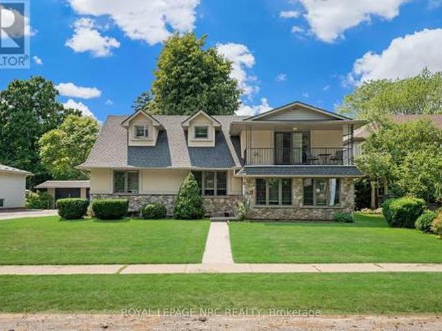 2435 Dorchester Road, Niagara Falls Stamford, ON, L2J 2Y9 house for sale | Listing ID X12269 | Royal LePage