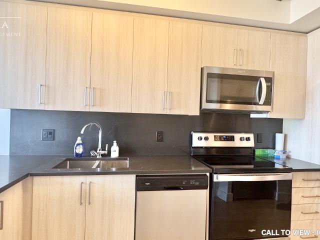 2435 145 Columbia St W, Waterloo, Ontario N2L 0K7 BEAUTIFUL 2 BEDROOM CONDO WITH MODERN AMENITIES [object Promise] for Rent