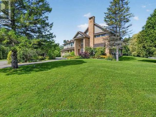 2437 Devine Road, Ottawa, ON, K0A 3H0 house for sale | Listing ID X13719 | Royal LePage