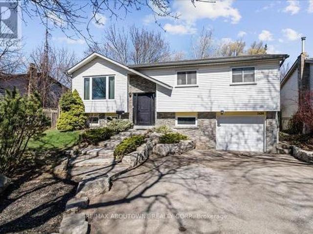 2430 Cavendish Drive, Burlington, ON, L7P 3B9 house for sale | Listing ID W12091 | Royal LePage