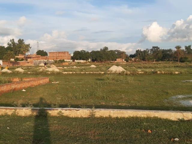 2430 Sq.Ft. Plot in Kisan Path Lucknow Listing ID: #10099