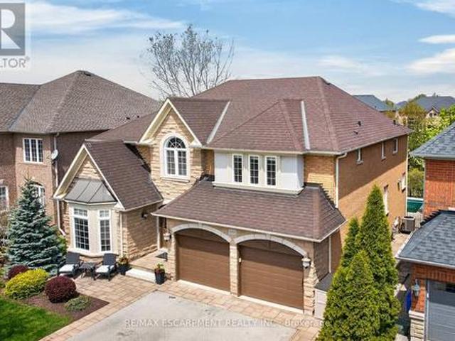 2431 Castlebrook Road, Oakville, ON, L6M 4Z2 house for sale | Listing ID W13155 | Royal LePage