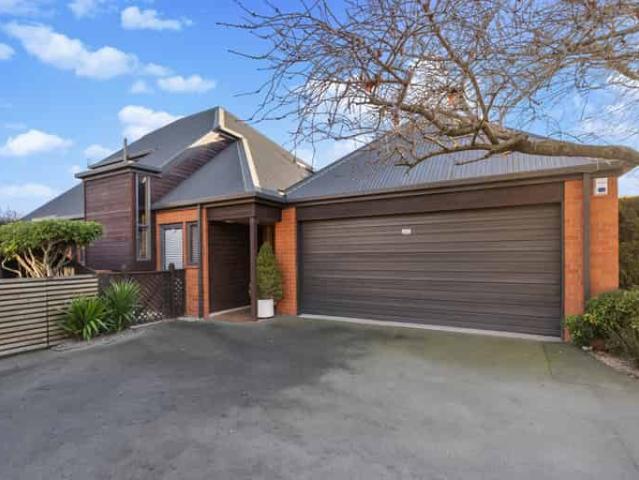 2/433 Memorial Ave, Burnside, Christchurch City