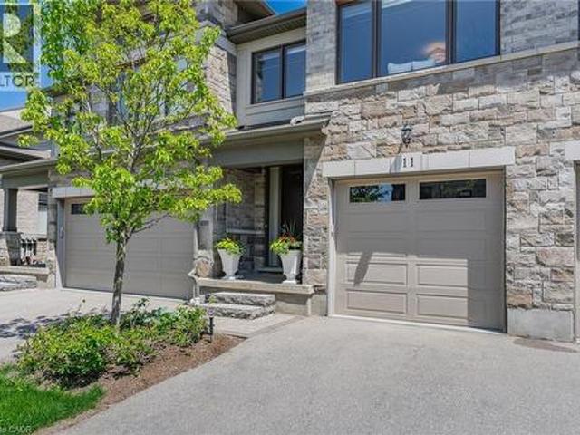 243 Grey Silo Road Unit# 11, Waterloo, ON, N2K 0B9 townhouse for sale | Listing ID 40834 | Royal LePage