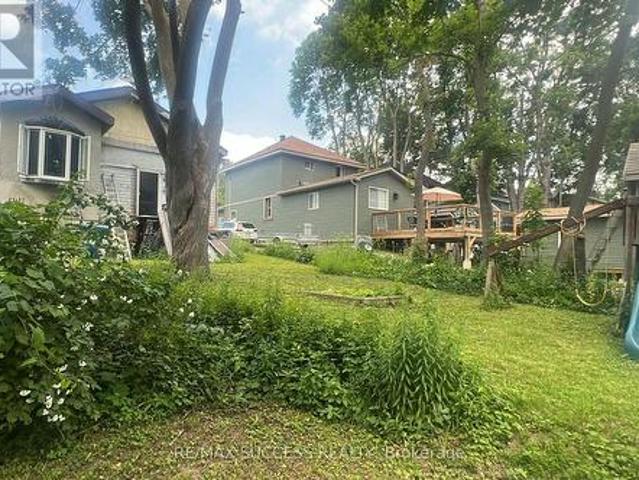 243 Harvey Street W, Orillia, ON, L3V 3M5 house for sale | Listing ID S13522 | Royal LePage