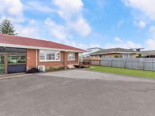 2/43B Wintere Road, Papatoetoe, Manukau City
