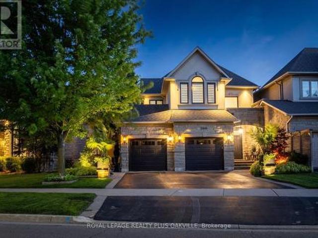 2444 Valleyridge Drive, Oakville, ON, L6M 5G7 house for sale | Listing ID W13486 | Royal LePage