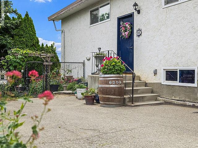 2447 Margaret Road West Kelowna, British Columbia