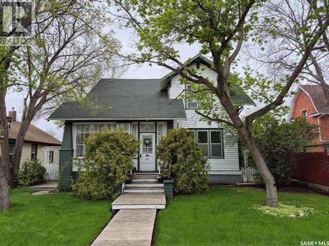244 3Rd Avenue Nw, Swift Current, SK, S9H 0S1 house for sale | Listing ID SK036810 | Royal LePage