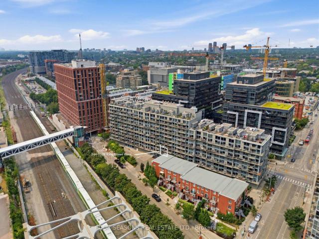 244 1 King Street W, Toronto | Leased, C13618 | Condos. Ca