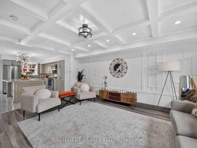 244 4 Southampton Drive, Mississauga | 3Beds/3Bath, Townhouse, $728,000 | Condos. Ca