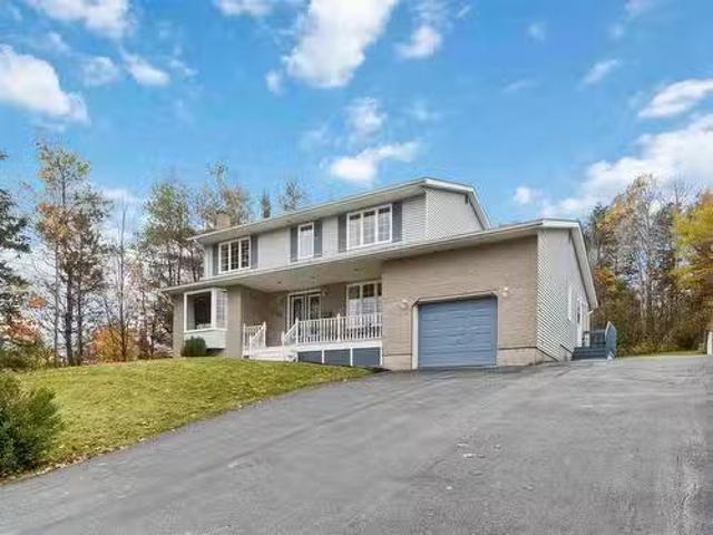 244 Hallmark Avenue, Lower Sackville, NS, B4C 3P9 house for.