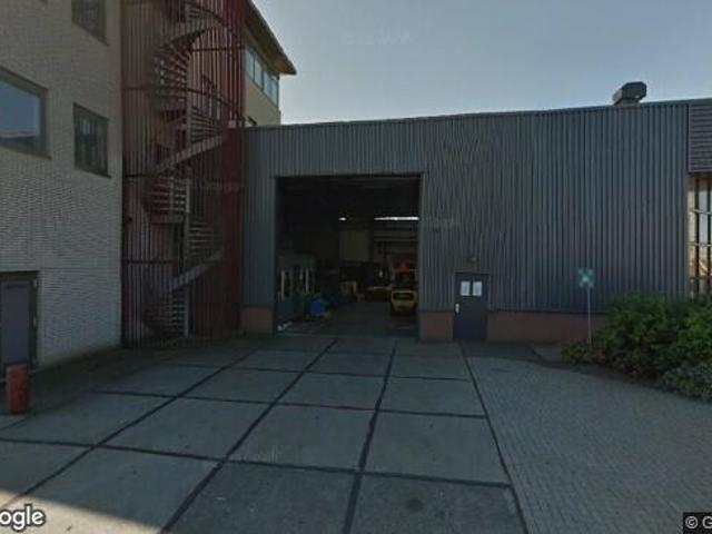 244 m2 office space for rent in Werkendam